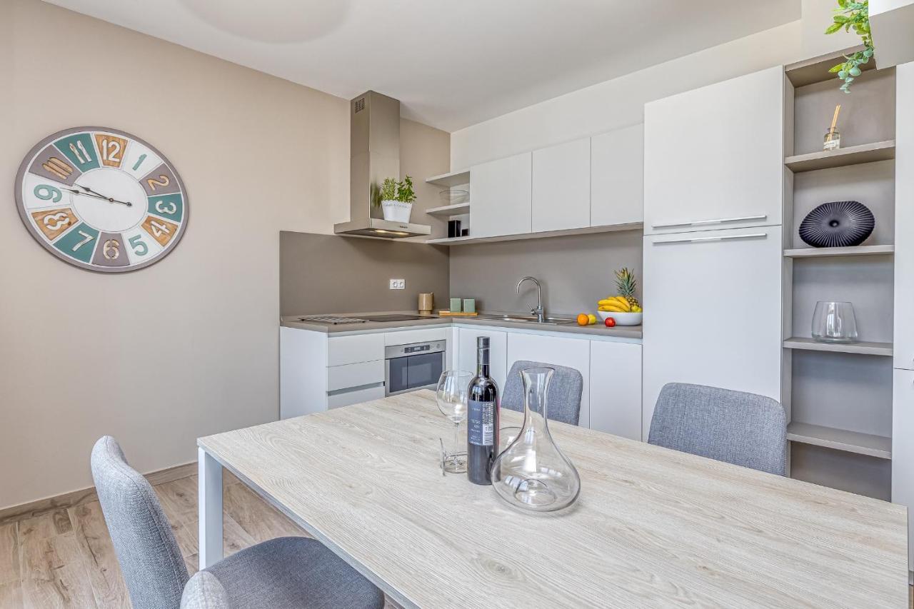 Apartment Stoja Pula Luaran gambar