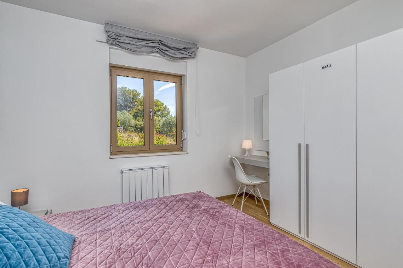 Apartment Stoja Pula Luaran gambar