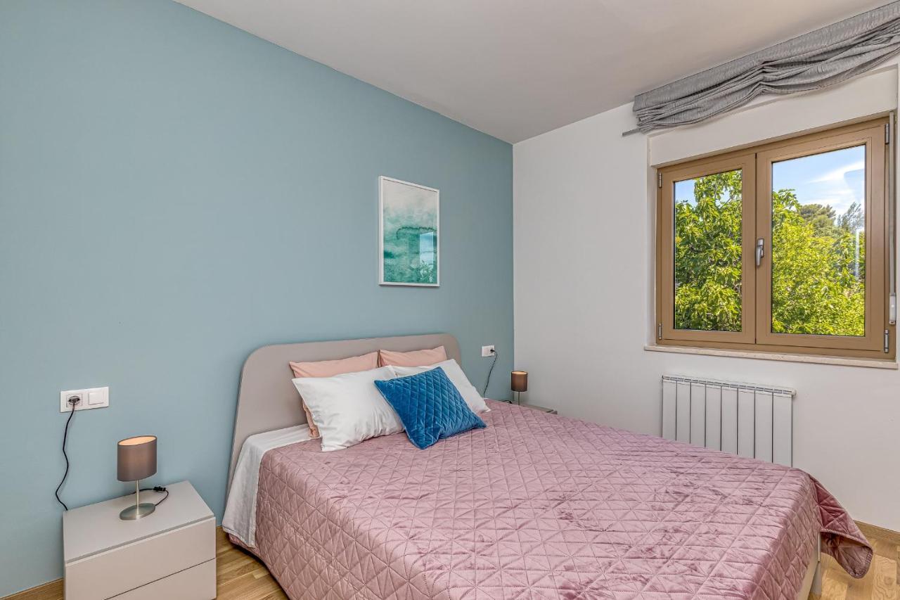 Apartment Stoja Pula Luaran gambar